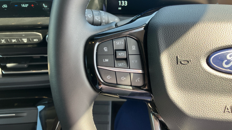 Ford Tourneo Custom 340 L2 Electric Rwd 160kW 65kWh H1 Titanium X 8 seater Auto